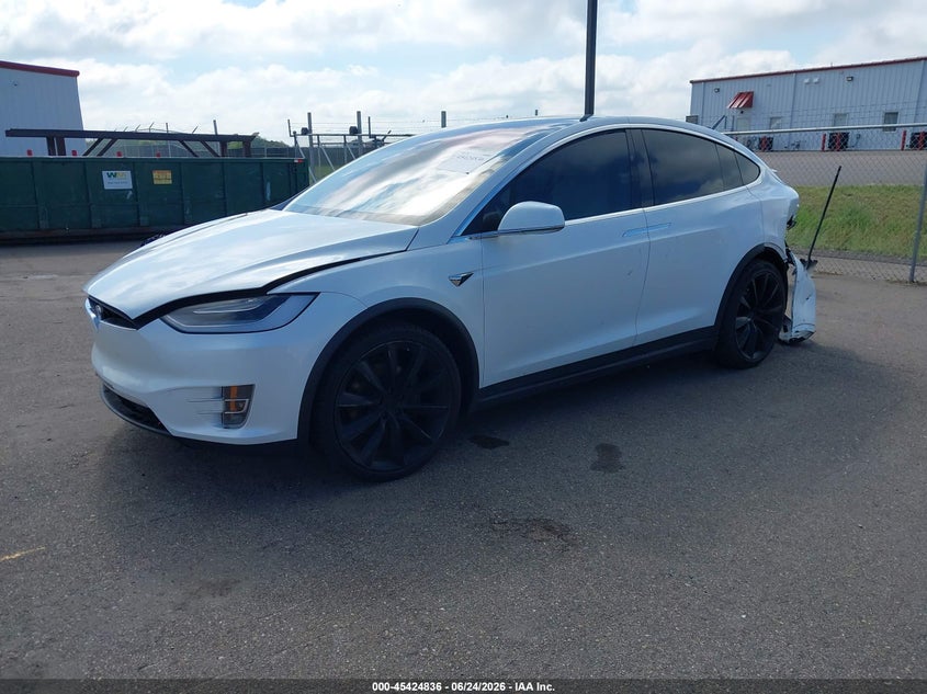 Vin: 5yjxcbe23mf321291, lot: 45922891, tesla model x long range dual motor all-wheel drive/long range plus dual motor all-wheel drive 20212