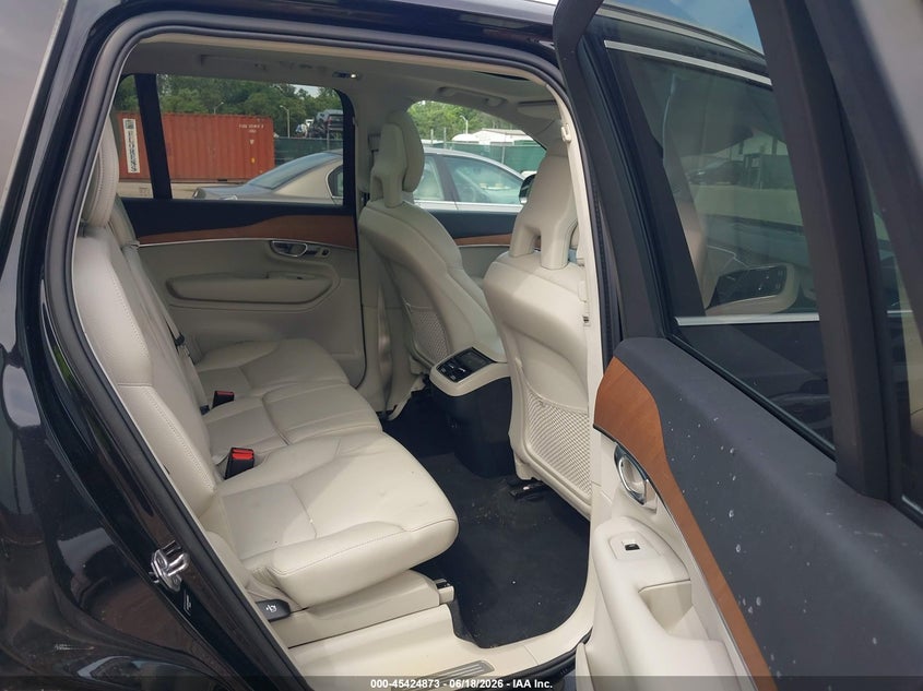 VOLVO XC90 - zdjęcie 8