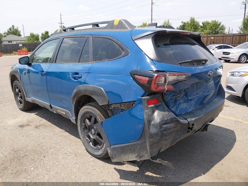 Vin: 4s4btgsd0s3286633, lot: 45922961, subaru outback wilderness 20253