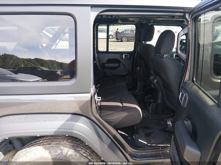 2023 JEEP WRANGLER auction photo 8