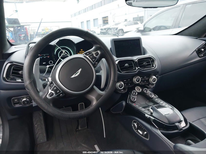 2020 Aston Martin Vantage VIN: SCFSMGAW1LGN03171 Lot: 45424937