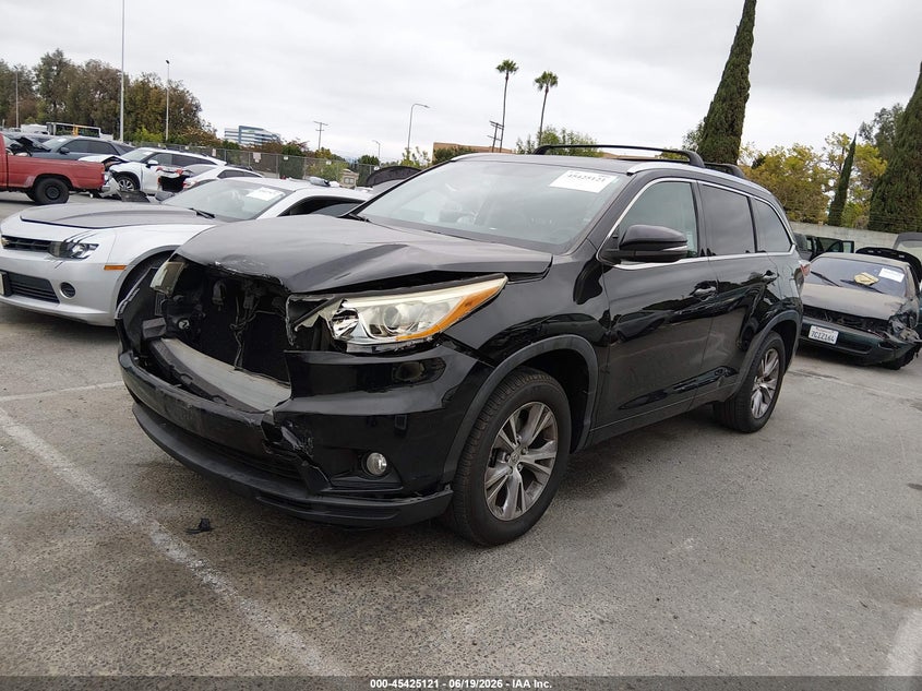Vin: 5tdkkrfh2fs055902, lot: 45923176, toyota highlander xle v6 20152
