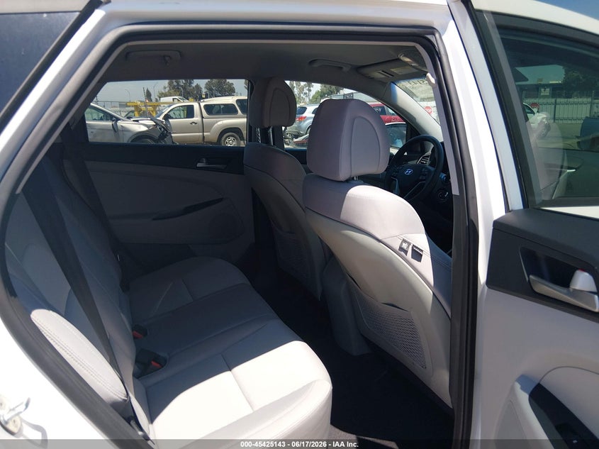 AtlanticExpress - Hyundai Tucson