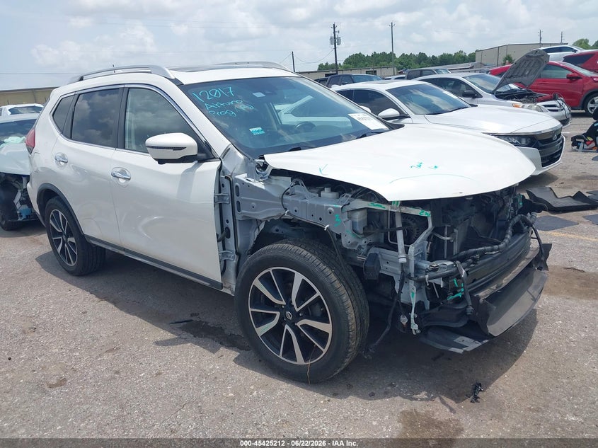 2018 NISSAN ROGUE auction photo 1