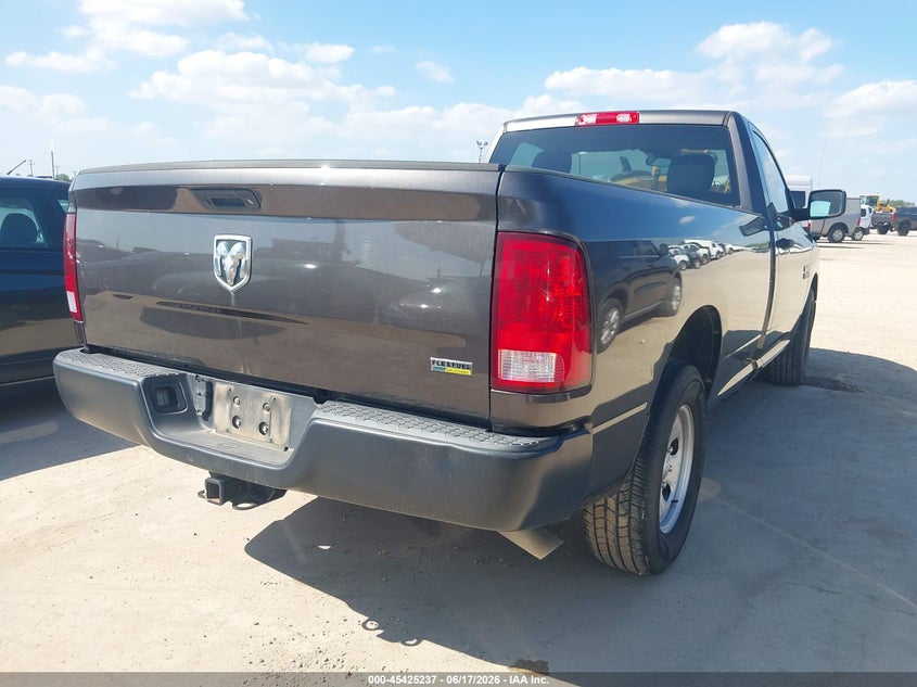 2017 Ram 1500 Tradesman 4X2 8' Box VIN: 3C6JR6DG5HG764722 Lot: 45425237