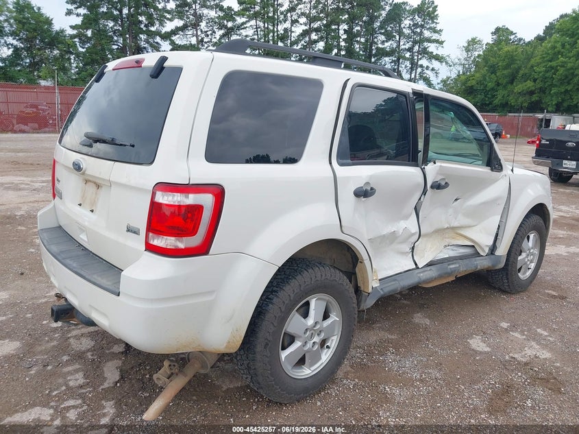 Vin: 1fmcu0dg7ckc36805, lot: 45923312, ford escape xlt 20124