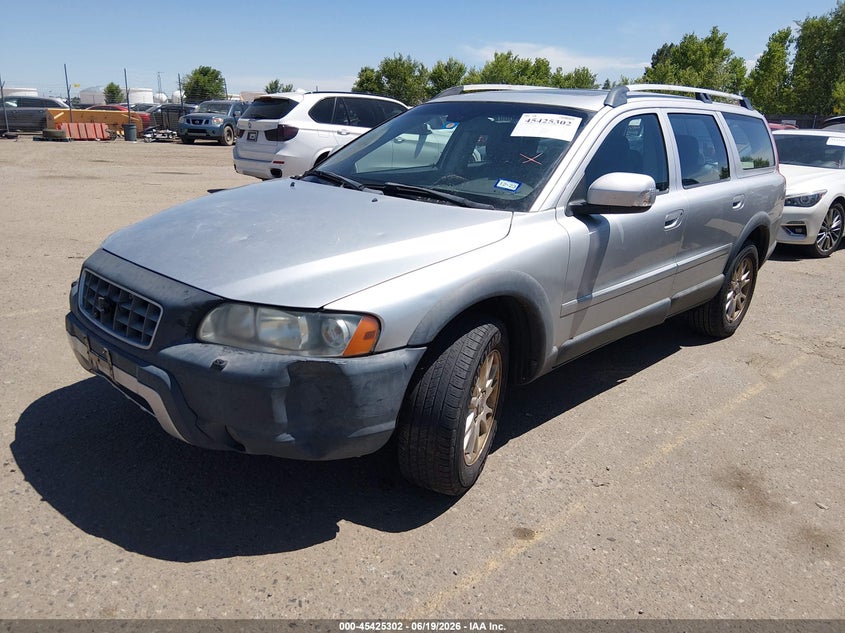2007 VOLVO XC70 auction photo 2