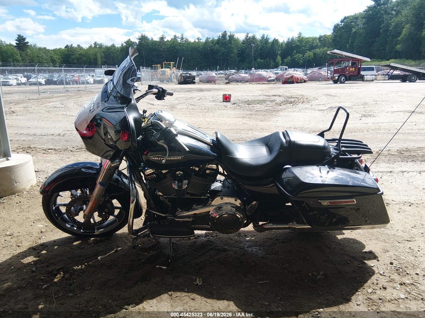 2021 Harley-Davidson Flhx VIN: 1HD1KBC10MB607927 Lot: 45425323