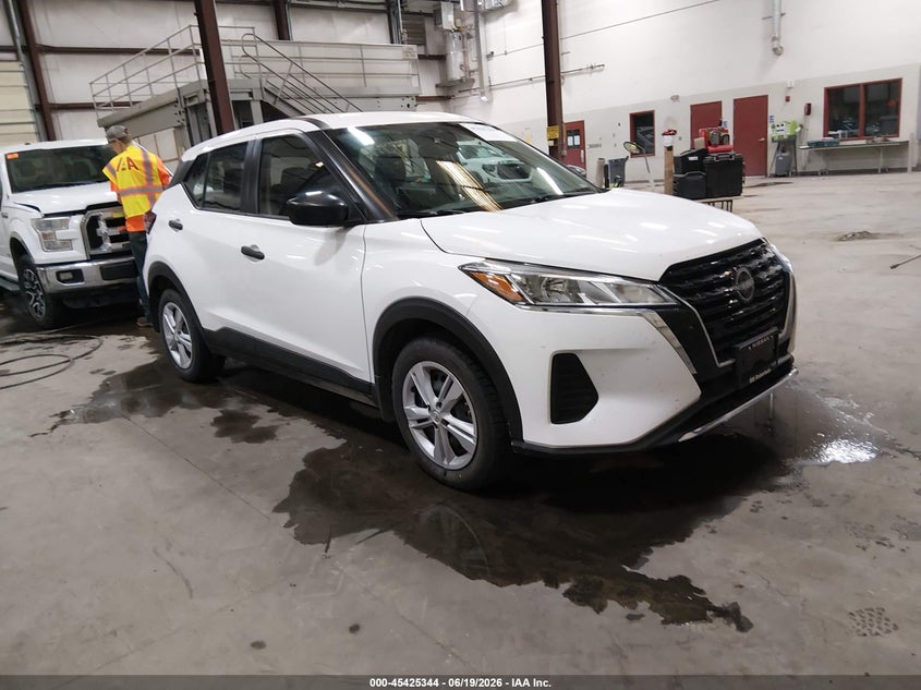 2024 NISSAN KICKS S XTRONIC CVT