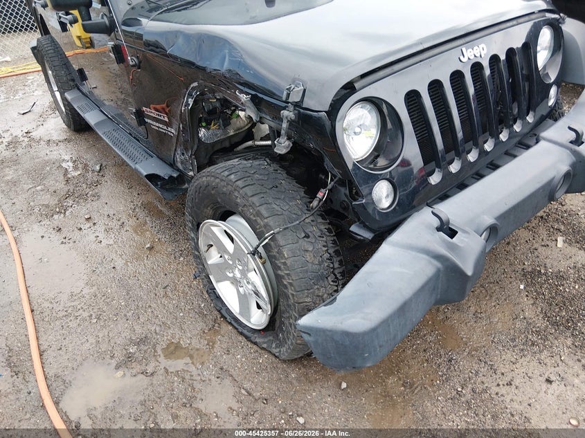 2015 JEEP WRANGLER UNLIMITED auction photo 6
