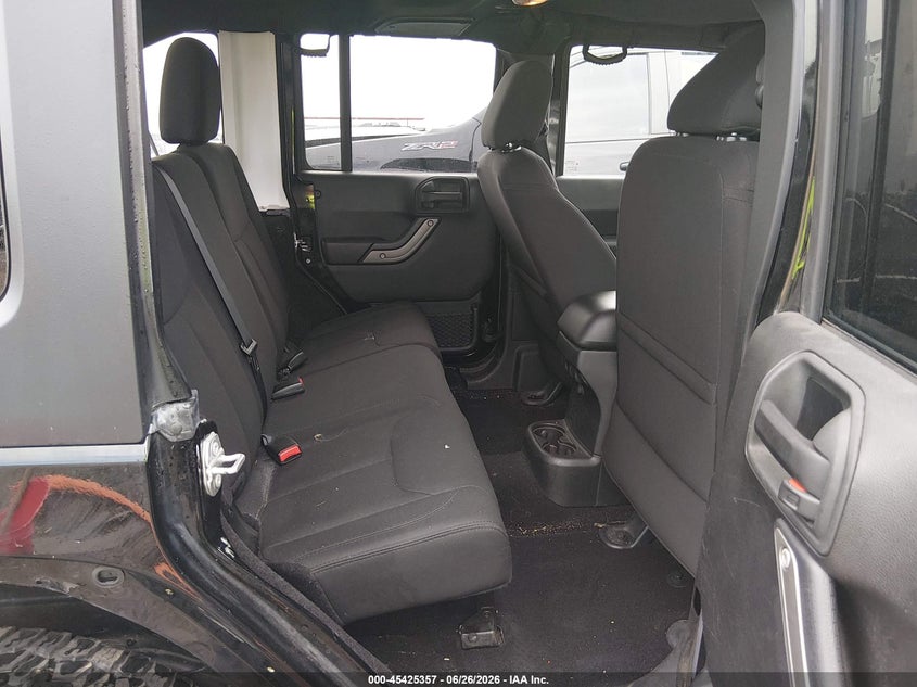 2015 JEEP WRANGLER UNLIMITED auction photo 8