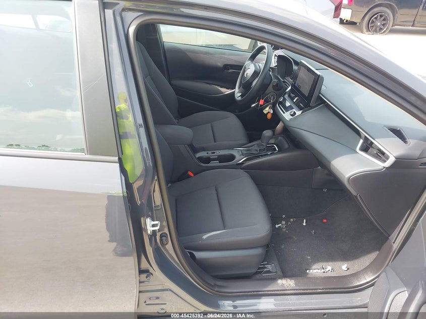 2025 TOYOTA COROLLA auction photo 5
