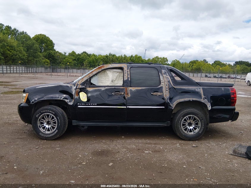 2011 Chevrolet Avalanche 1500 Ltz VIN: 3GNTKGE36BG257785 Lot: 45425403
