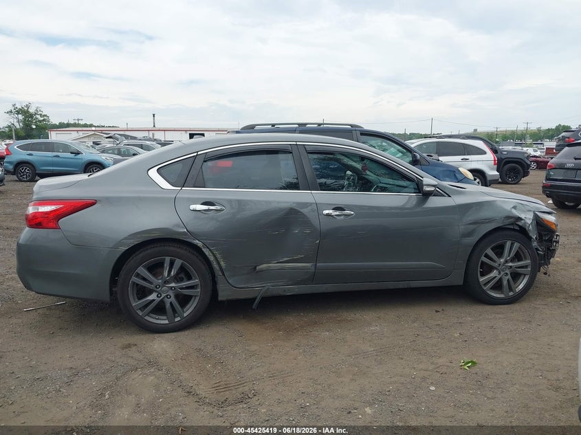 VIN 1N4BL3AP4HC179527 2017 NISSAN ALTIMA 3.5 SL