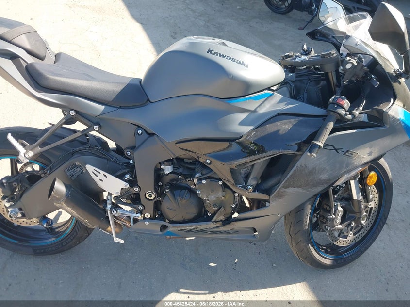 2025 Kawasaki Zx636 K VIN: JKBZXJJ18SA030222 Lot: 45425424