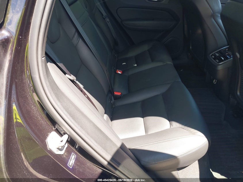 2020 Volvo Xc60 T5 Inscription VIN: YV4102RLXL1575683 Lot: 45425426