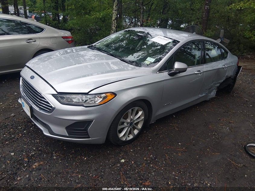 2019 FORD FUSION HYBRID auction photo 2