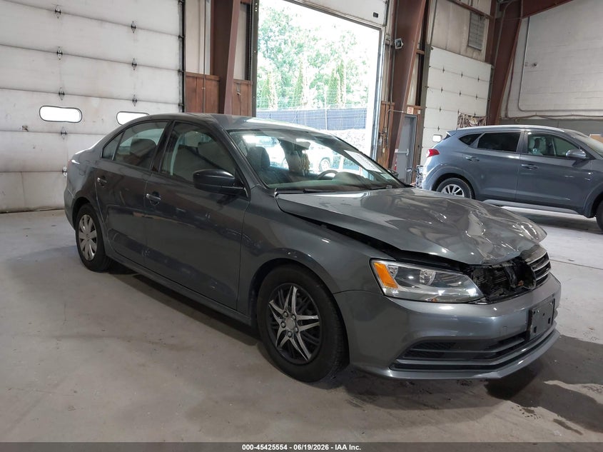 2016 VOLKSWAGEN JETTA auction photo 1