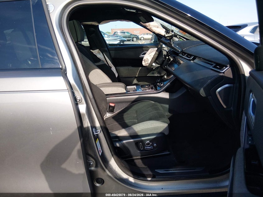 2019 Land Rover Range Rover Velar P380 R-Dynamic Hse VIN: SALYM2EV8KA786921 Lot: 45425578
