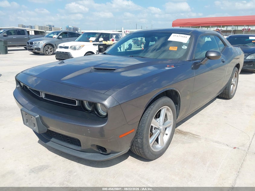 Vin: 2c3cdzag8gh290905, lot: 45923656, dodge challenger sxt 20162
