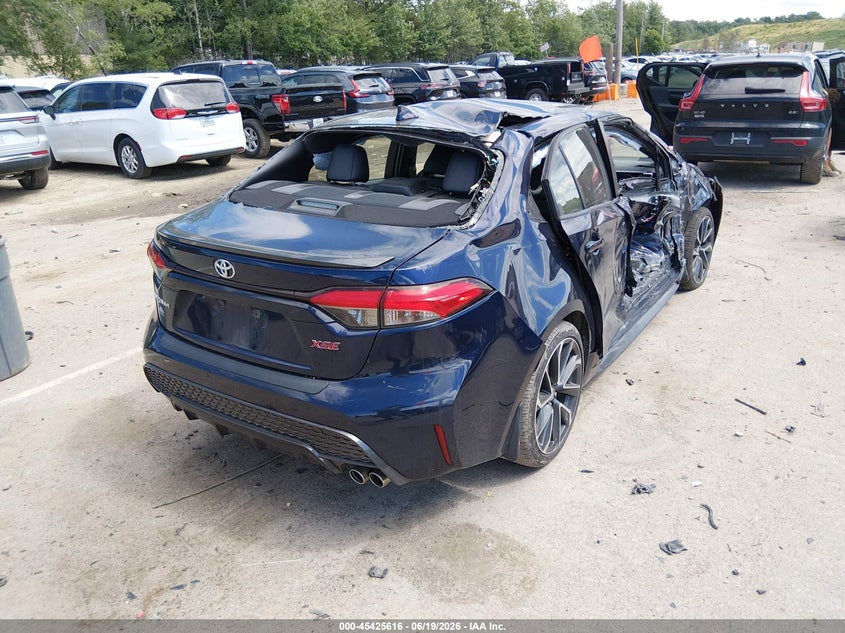 TOYOTA COROLLA - zdjęcie 4
