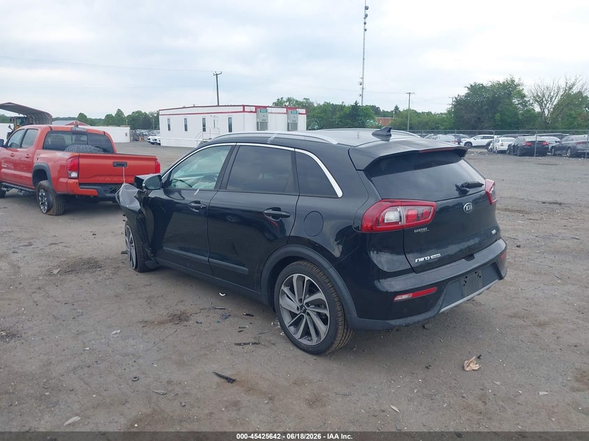 Vin: kndce3lcxh5059044, lot: 45923698, kia niro touring 20173