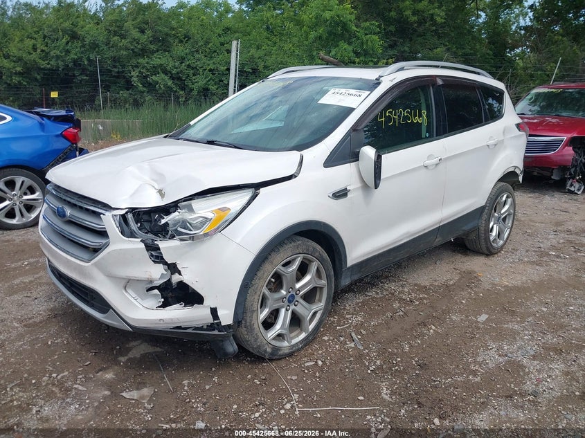 2017 FORD ESCAPE auction photo 2