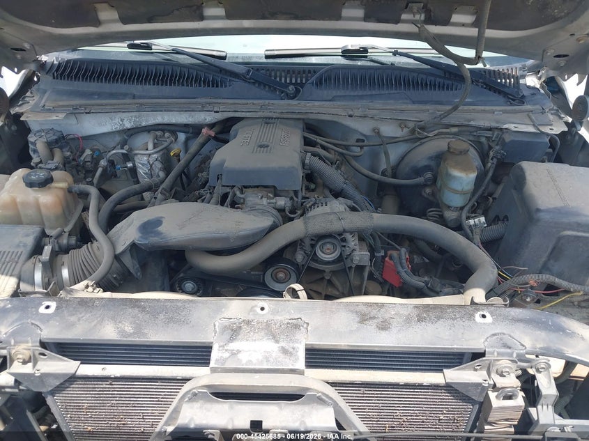 2000 CHEVROLET SILVERADO PICKUP 5.3L V-8 285HP