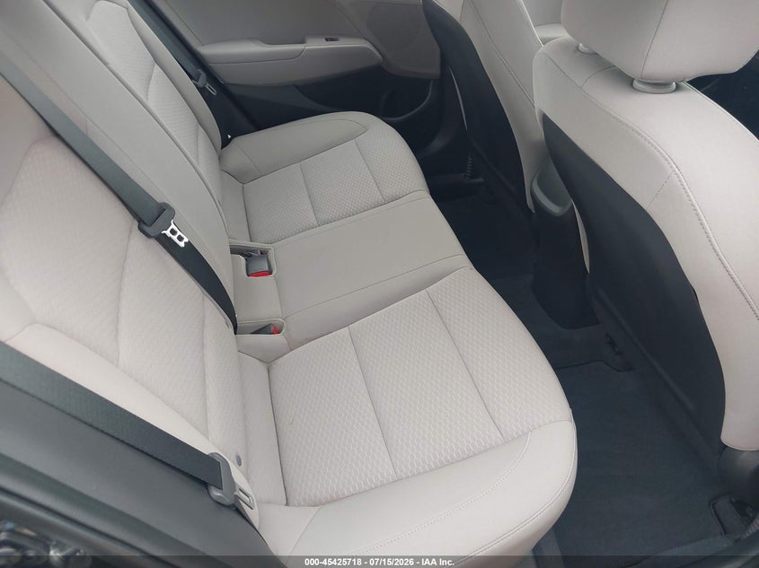 2020 HYUNDAI ELANTRA auction photo 8