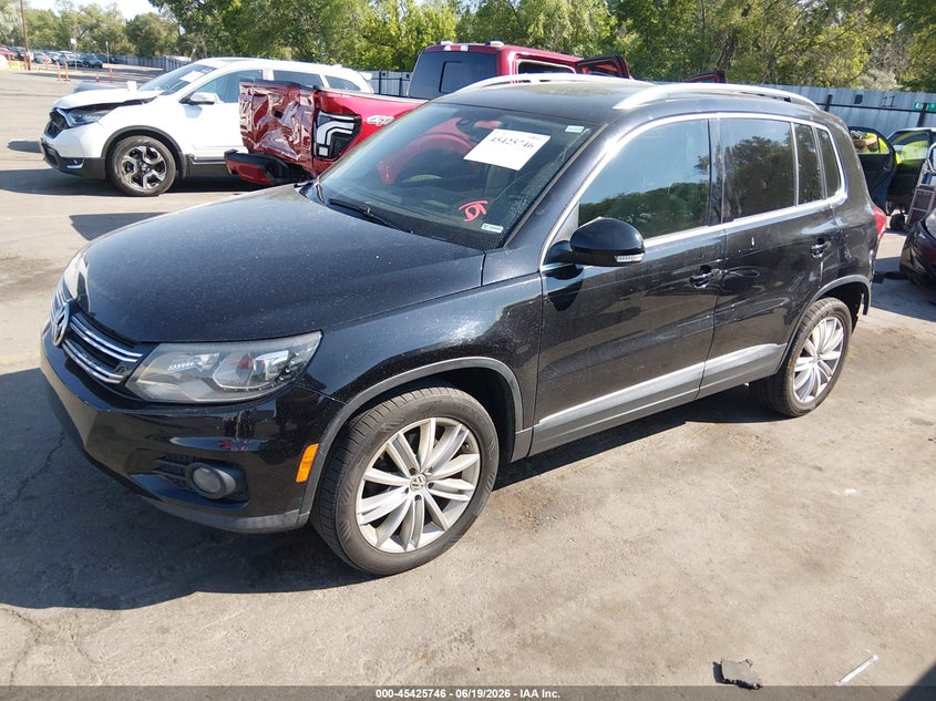 2016 Volkswagen Tiguan Se WVGAV7AX5GW528324 photo 1