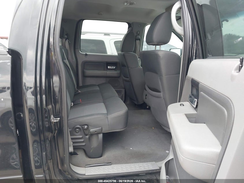 AtlanticExpress - Ford F-150