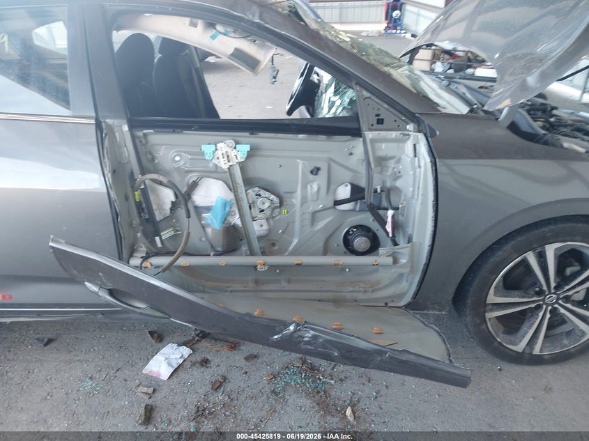 2023 NISSAN SENTRA auction photo 6