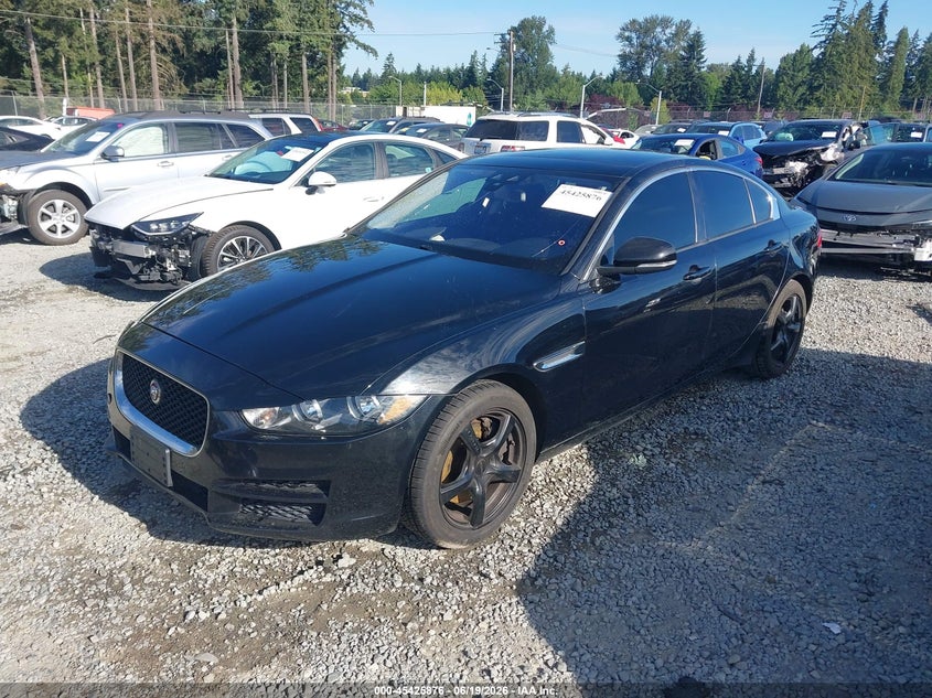 Vin: sajar4bg4ha969108, lot: 45923930, jaguar xe 25t 20172