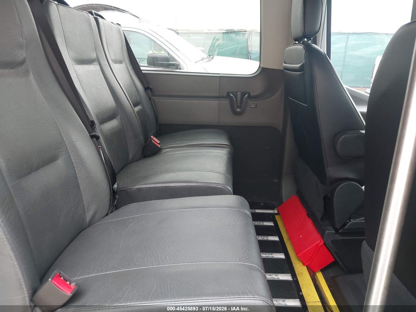 2023 FORD TRANSIT-350 PASSENGER VAN auction photo 8