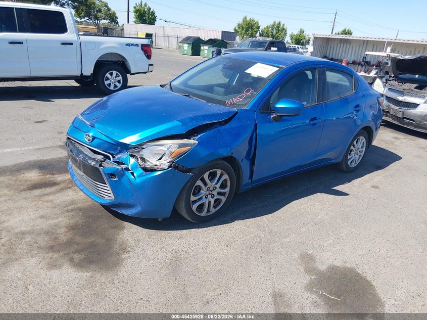 Vin: 3mydlbzv0gy127691, lot: 45923983, scion ia 20162