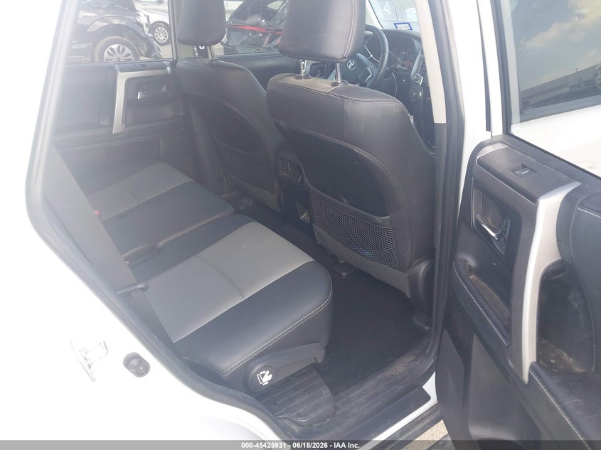 TOYOTA 4RUNNER - zdjęcie 8