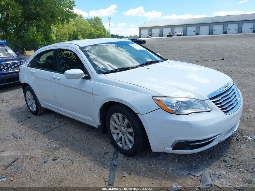 Vin: 1c3ccbbg1cn108696, lot: 45924028, chrysler 200 touring 2012 img_1