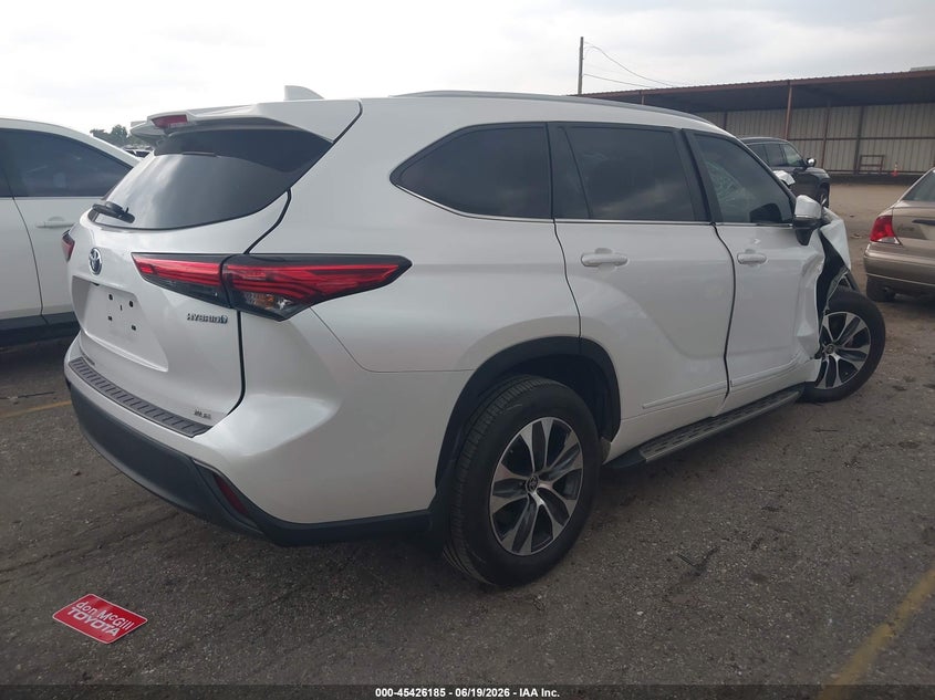 2023 TOYOTA HIGHLANDER auction photo 4