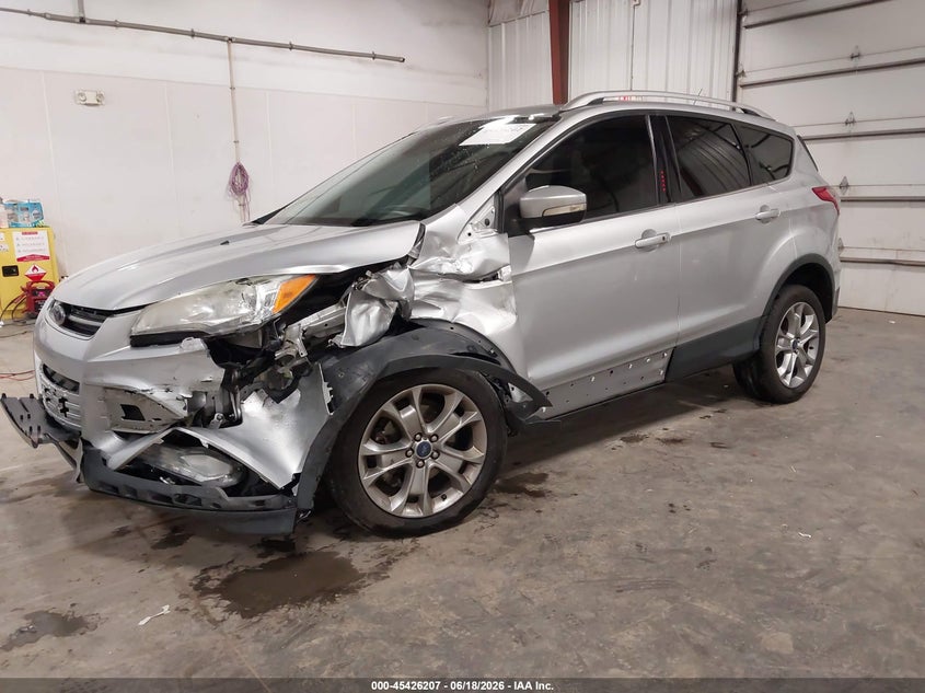 2015 FORD ESCAPE auction photo 2