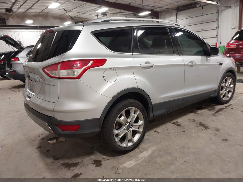 2015 FORD ESCAPE auction photo 4
