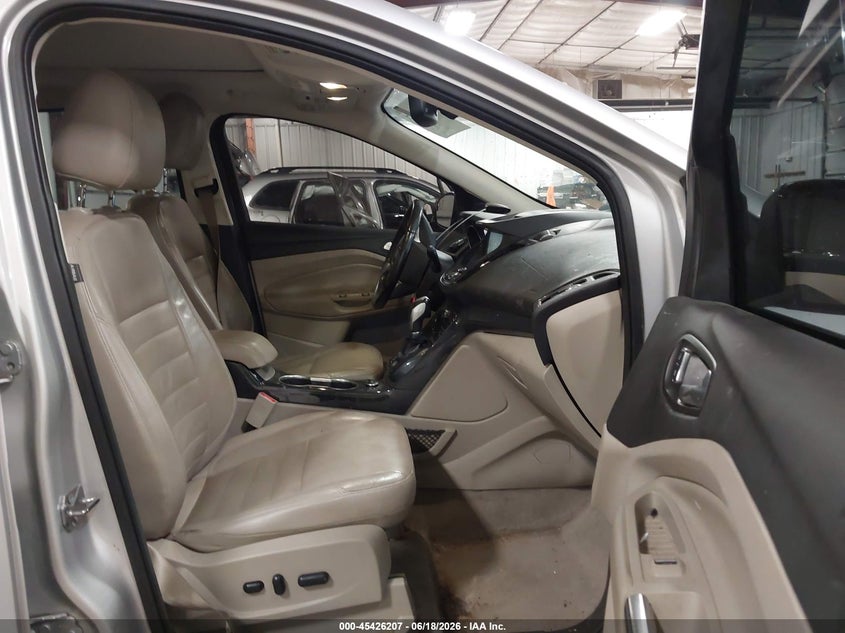 2015 FORD ESCAPE auction photo 5
