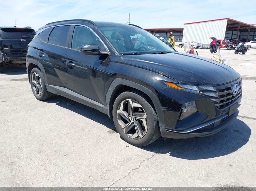2024 HYUNDAI TUCSON auction photo 1