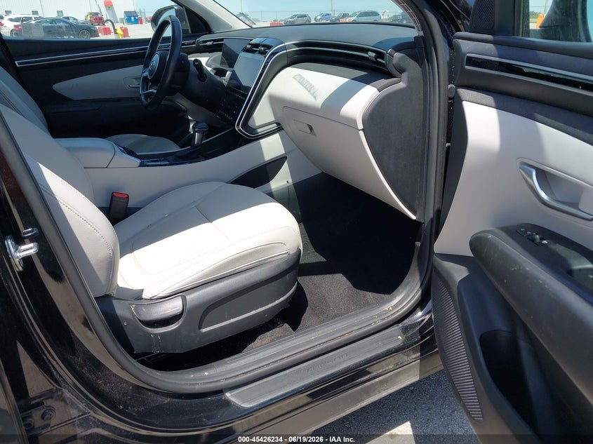 2024 HYUNDAI TUCSON auction photo 5