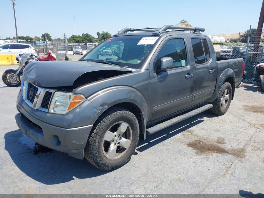 2008 NISSAN FRONTIER auction photo 2