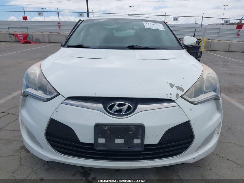 2014 Hyundai Veloster Base W/Black VIN: KMHTC6AD3EU211925 Lot: 45426351