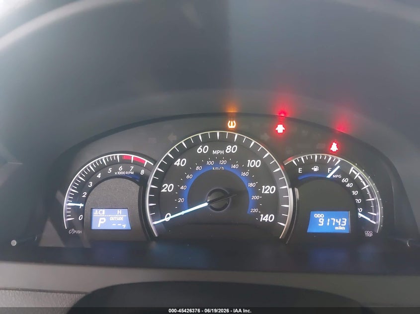 2014 TOYOTA CAMRY auction photo 7