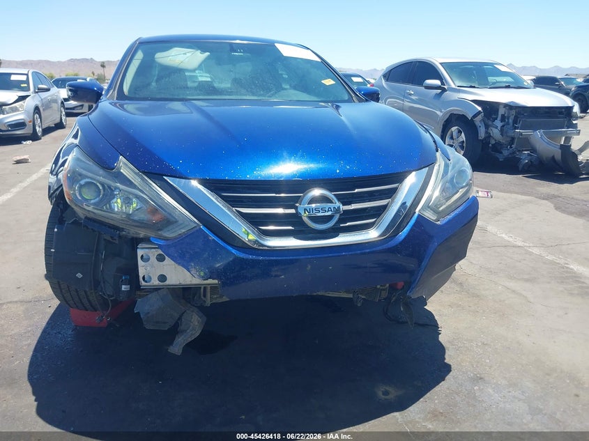 2017 NISSAN ALTIMA auction photo 6