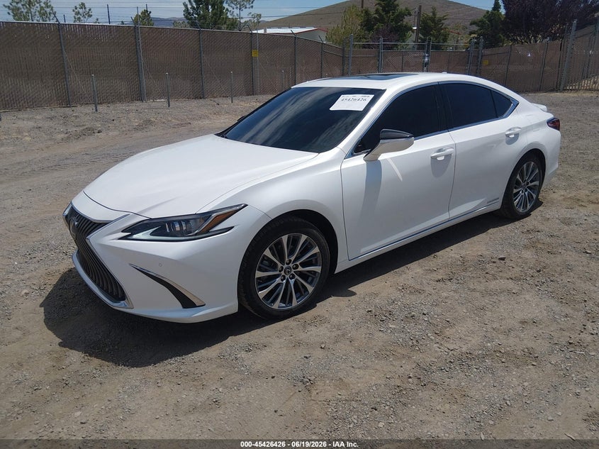 Vin: 58ada1c14mu003768, lot: 45924481, lexus es 300h 20212