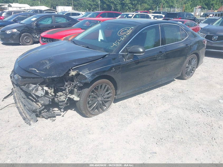 2021 TOYOTA CAMRY auction photo 2
