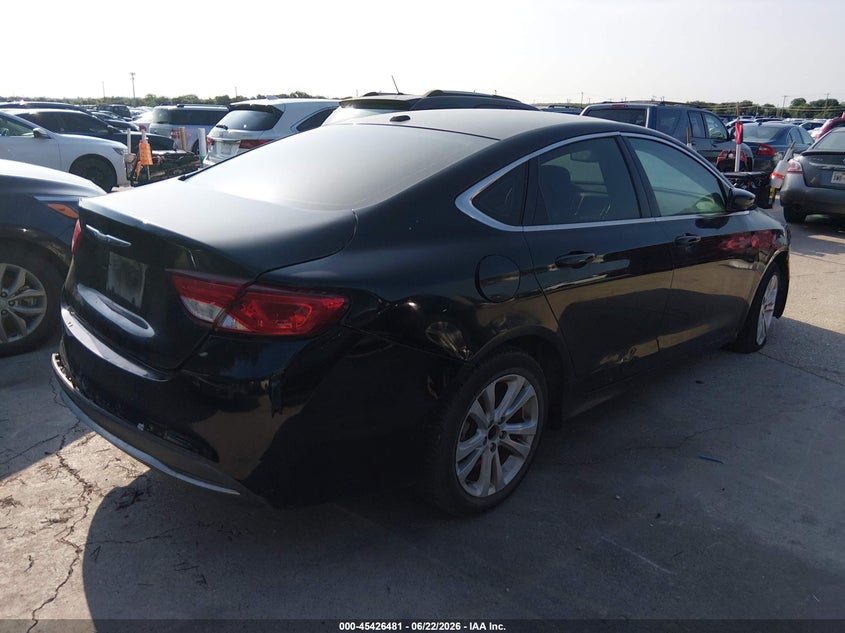2015 CHRYSLER 200 auction photo 4